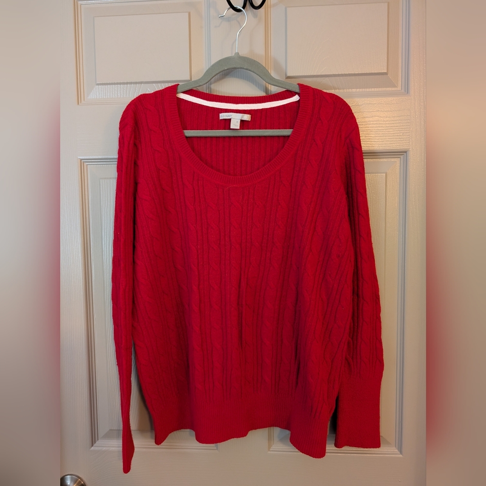 5 for $20 / Old Navy Red Cable Knit Sweater